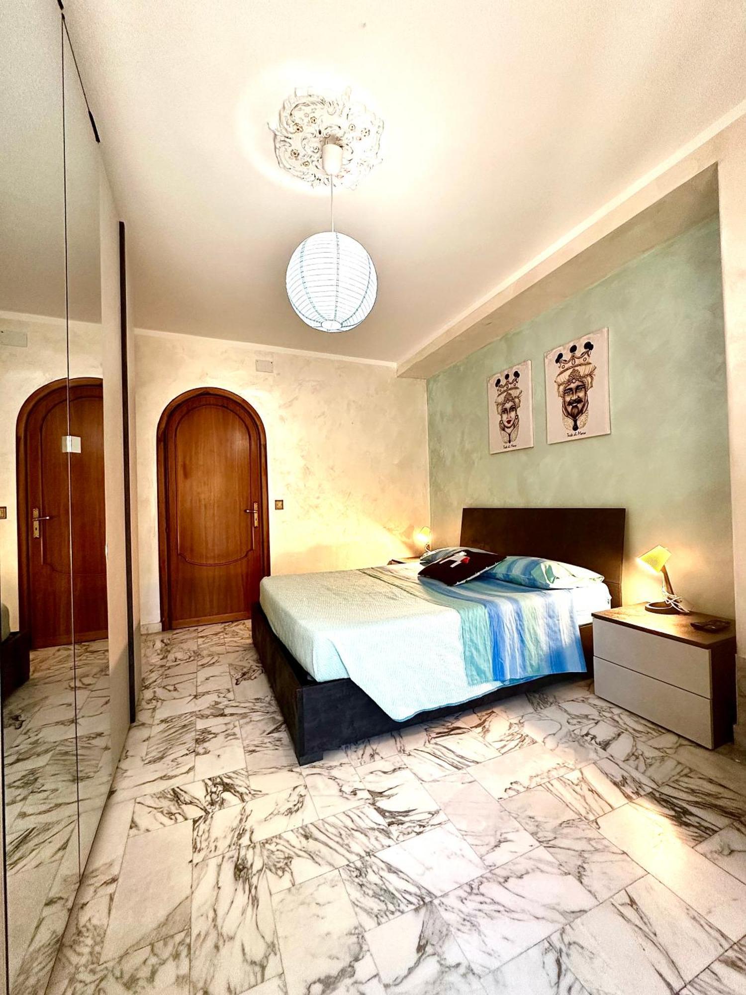 Апартаменты L'Angelo Di Casa Mia Катания Экстерьер фото
